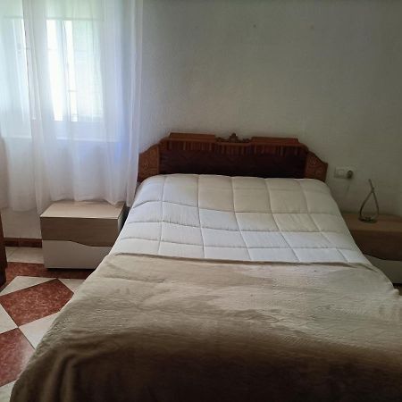 Amplio Apartamento Exterior 格拉纳达 外观 照片